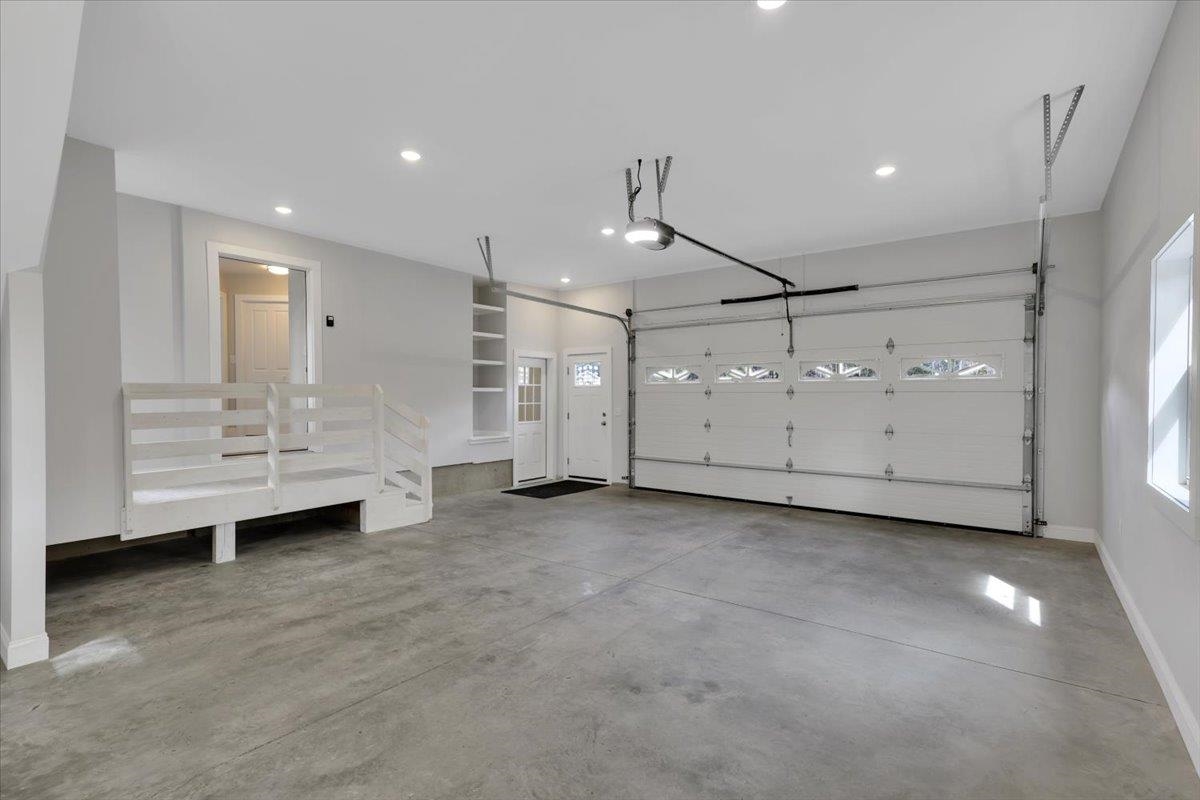49 Hemlock Circle