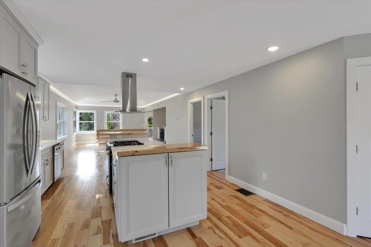 49 Hemlock Circle