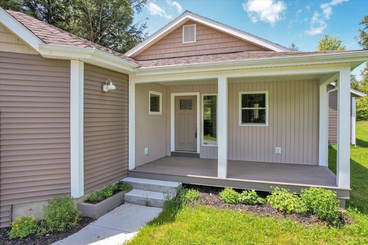 49 Hemlock Circle