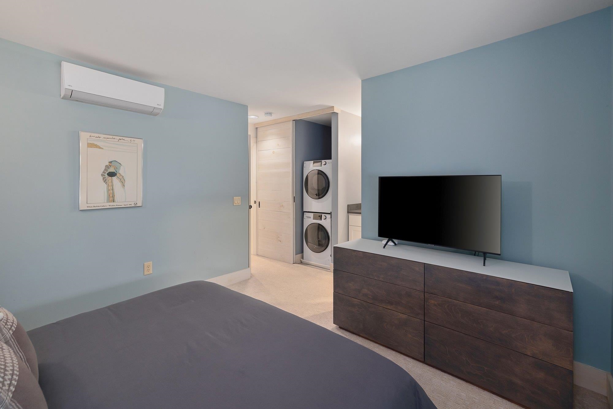 55 Village Green Drive Unit: 3D