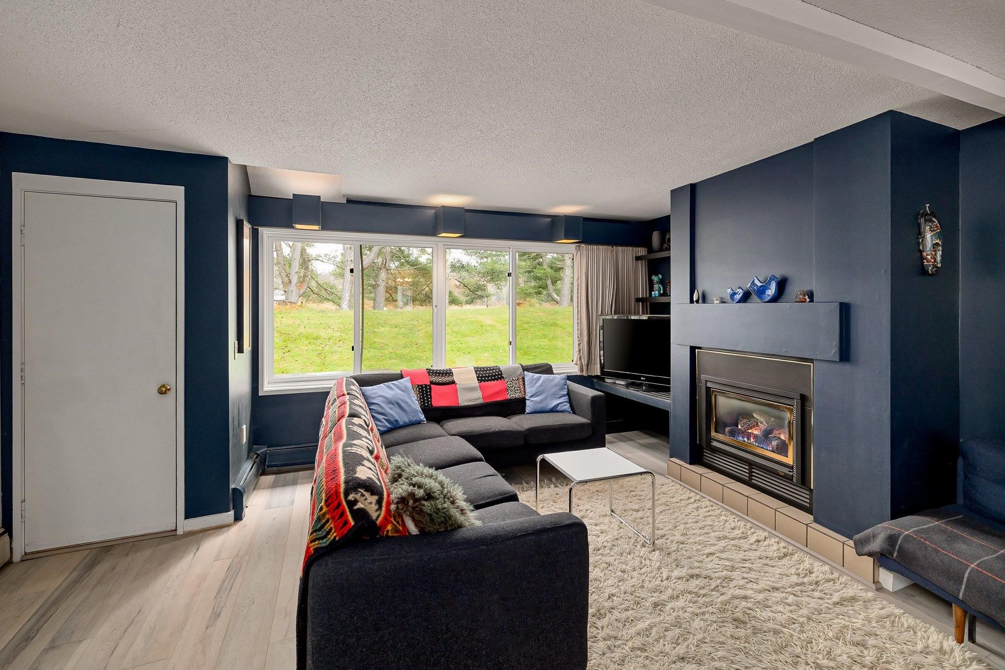 55 Village Green Drive Unit: 3C