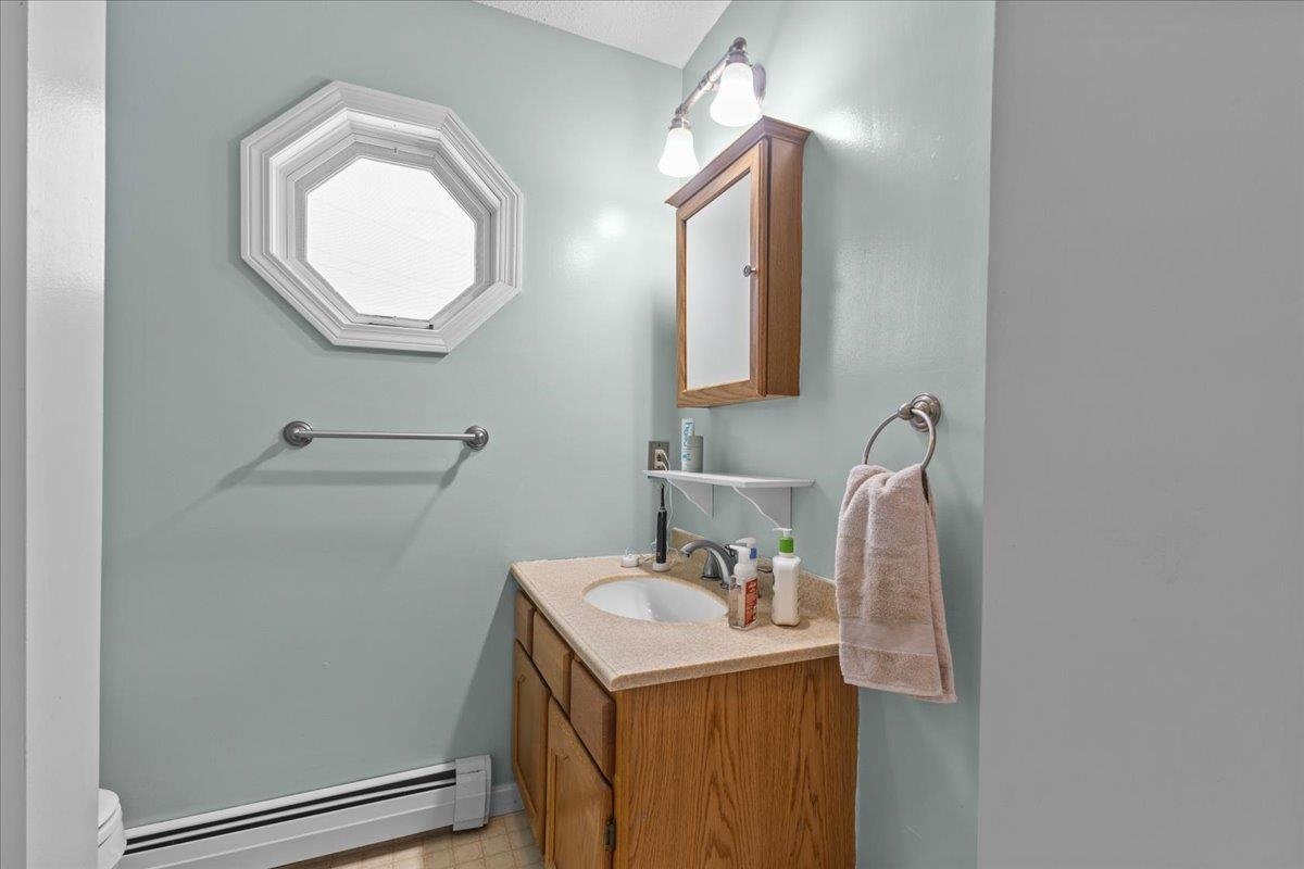 200 Acorn Drive Unit: 204