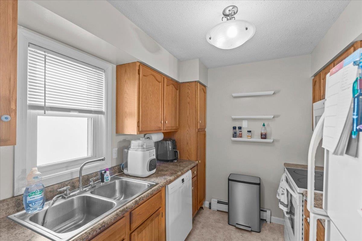 200 Acorn Drive Unit: 204