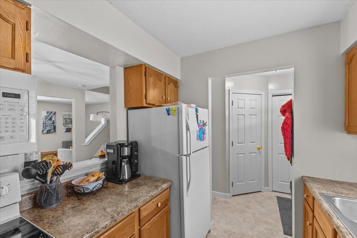 200 Acorn Drive Unit: 204