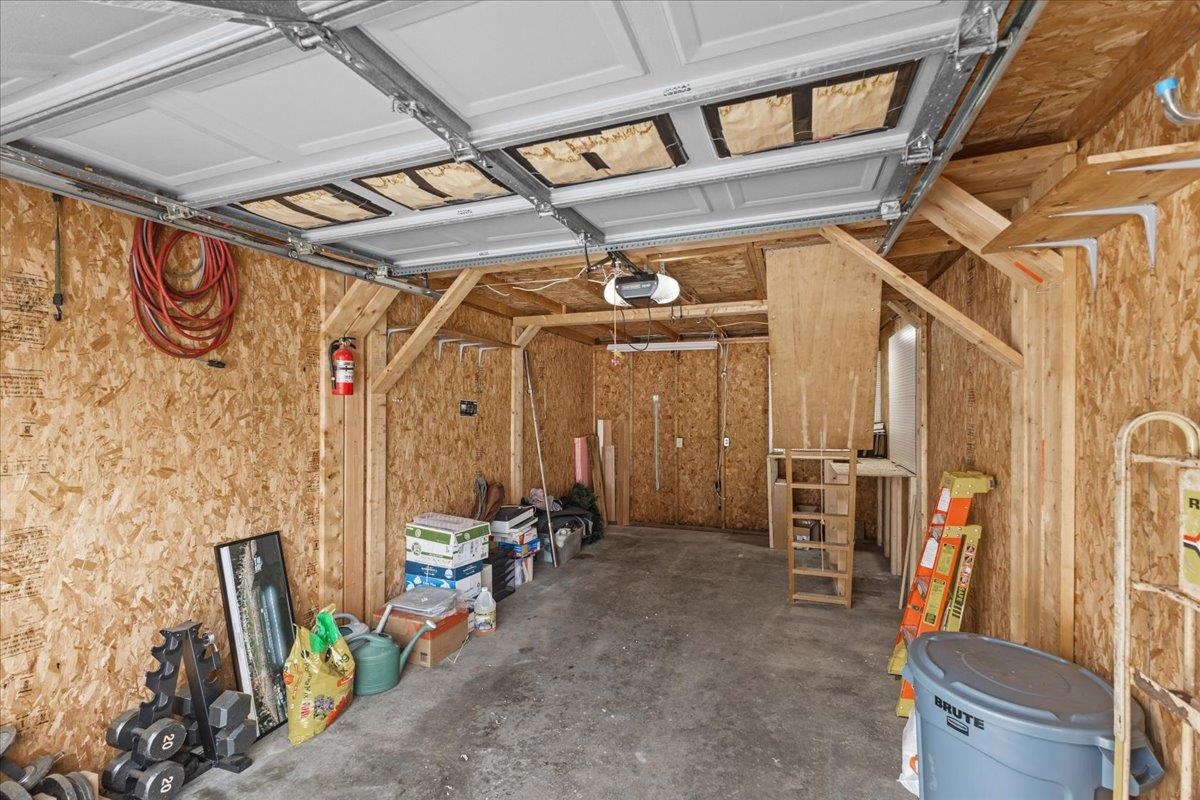 200 Acorn Drive Unit: 204