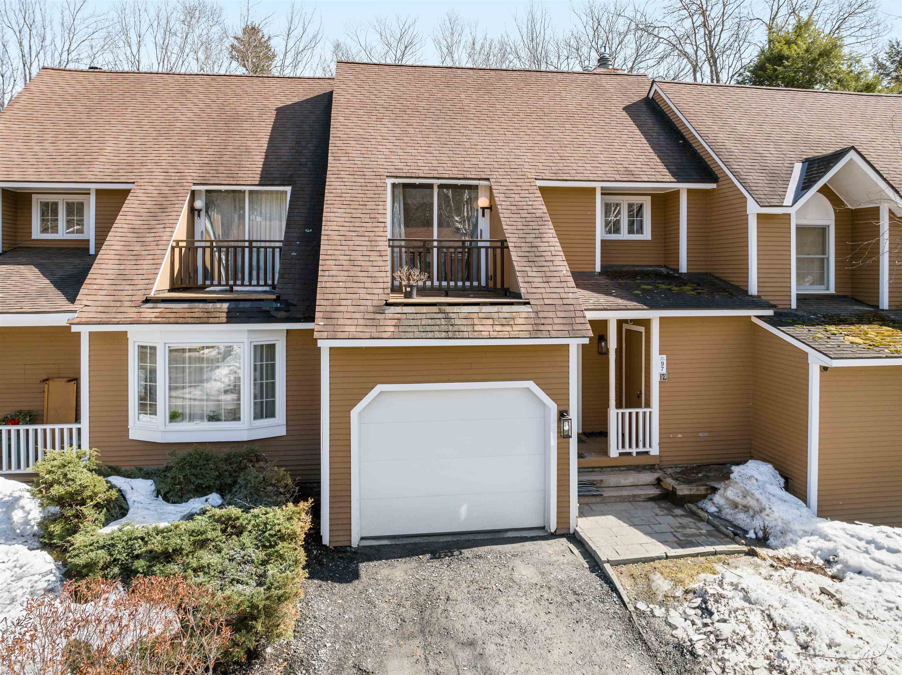 97 Sterling Ridge Unit: 19