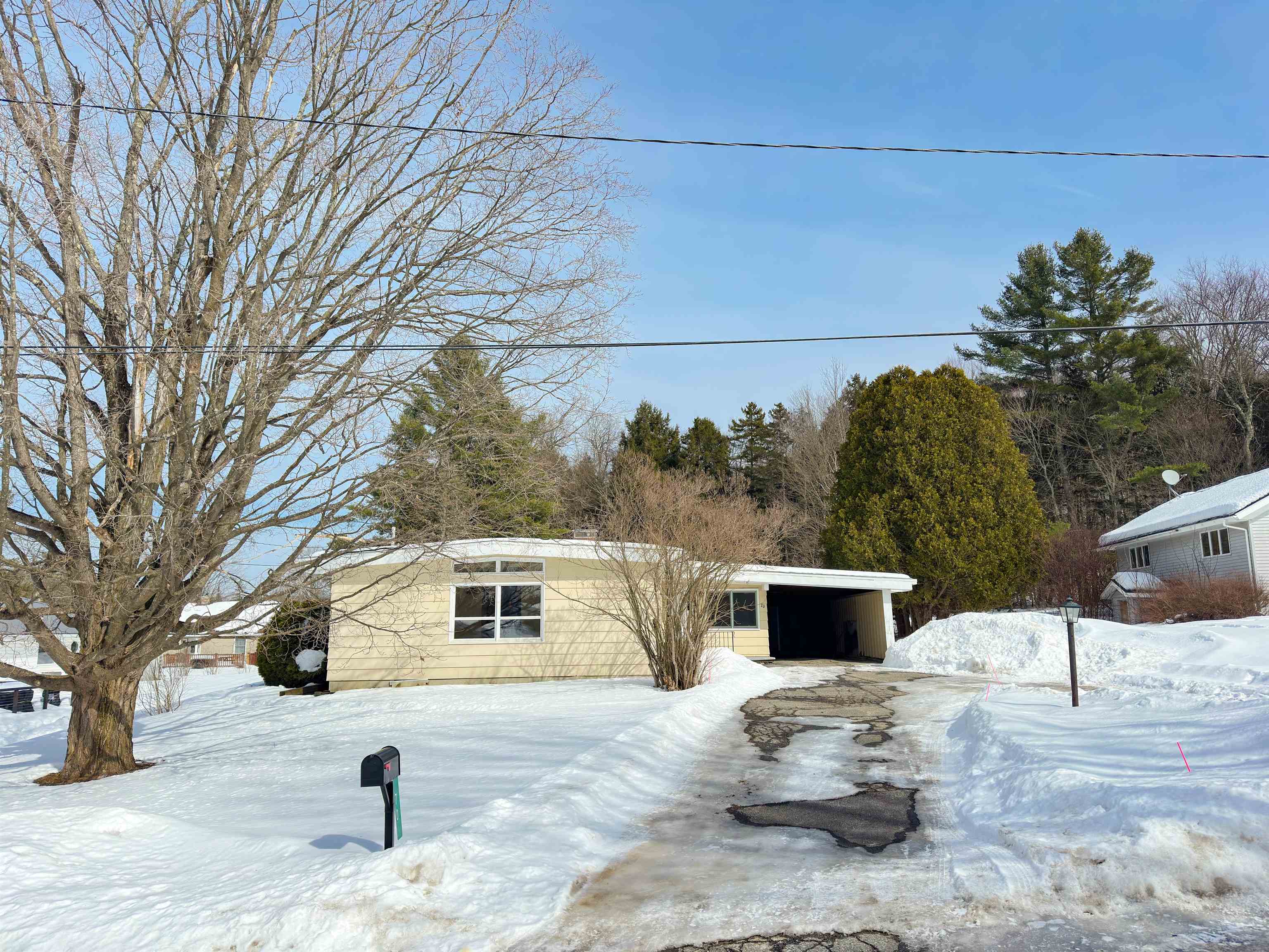 70 Fairwood Heights