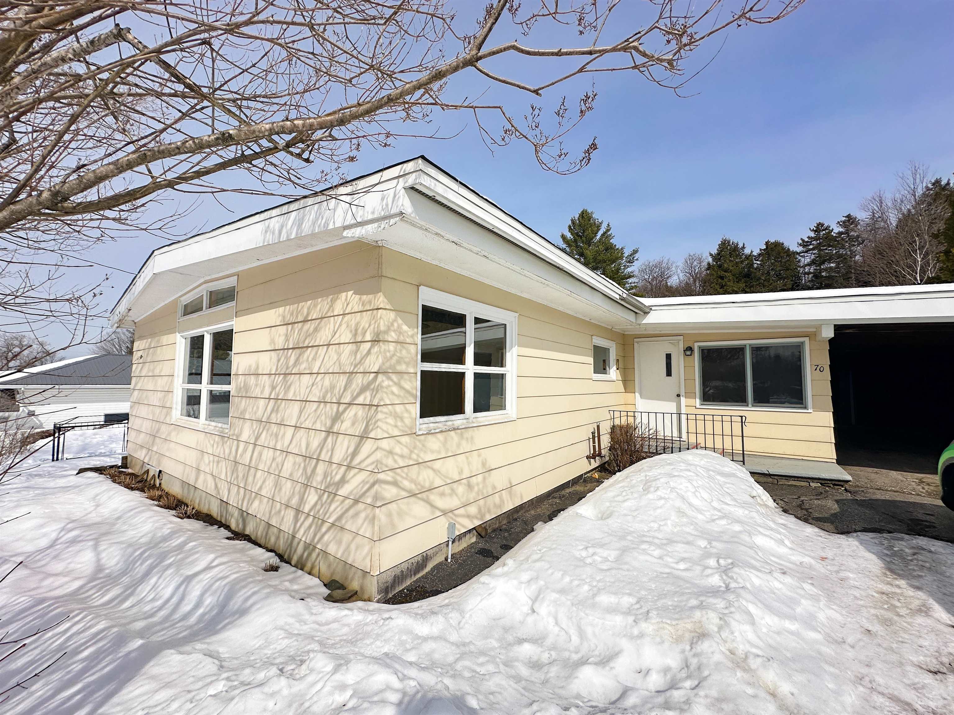 70 Fairwood Heights