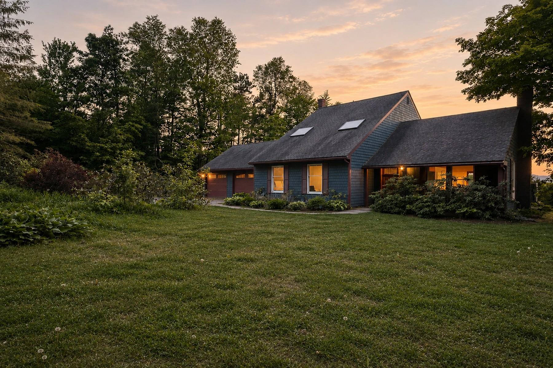 2206 Elmore Mountain Road