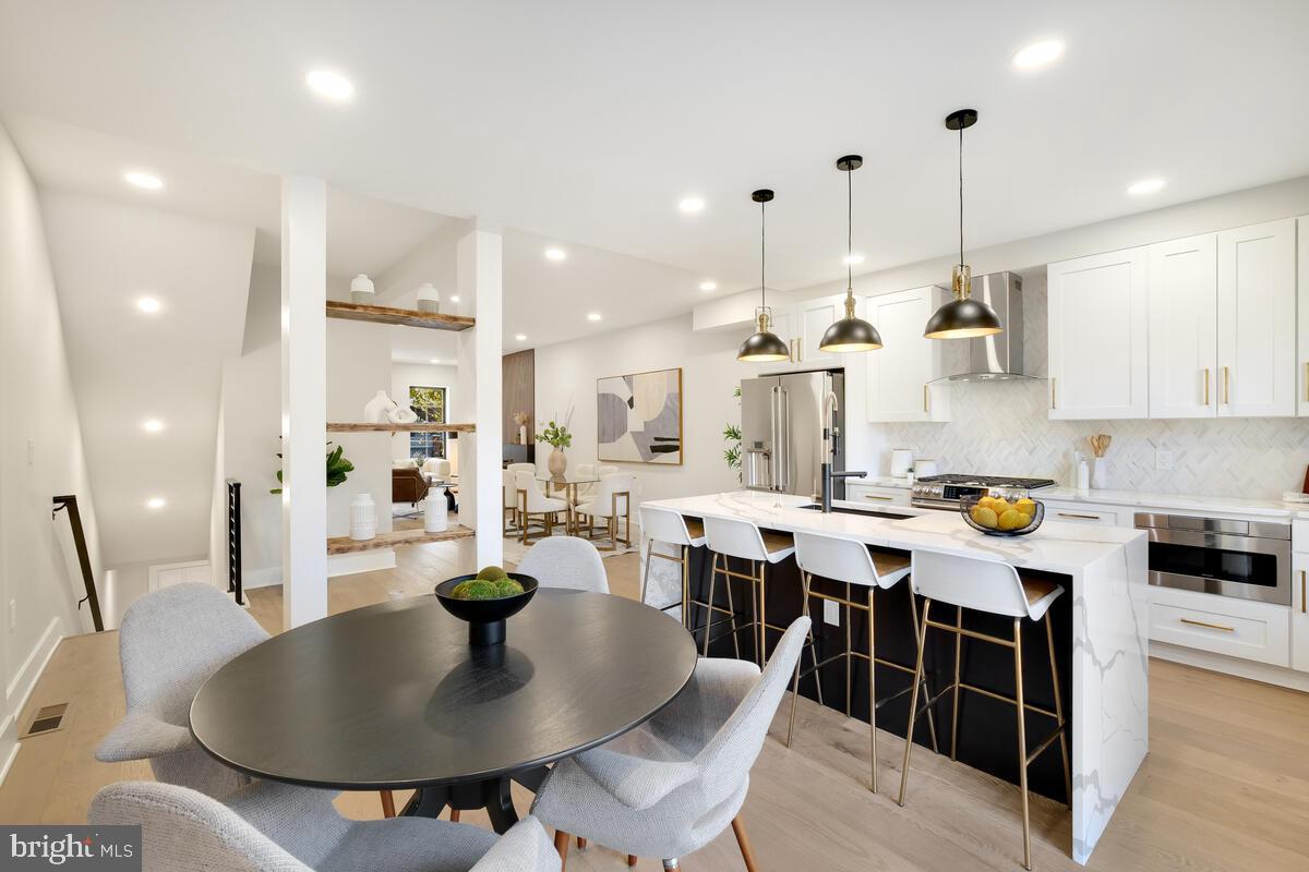 21 16TH STREET SE