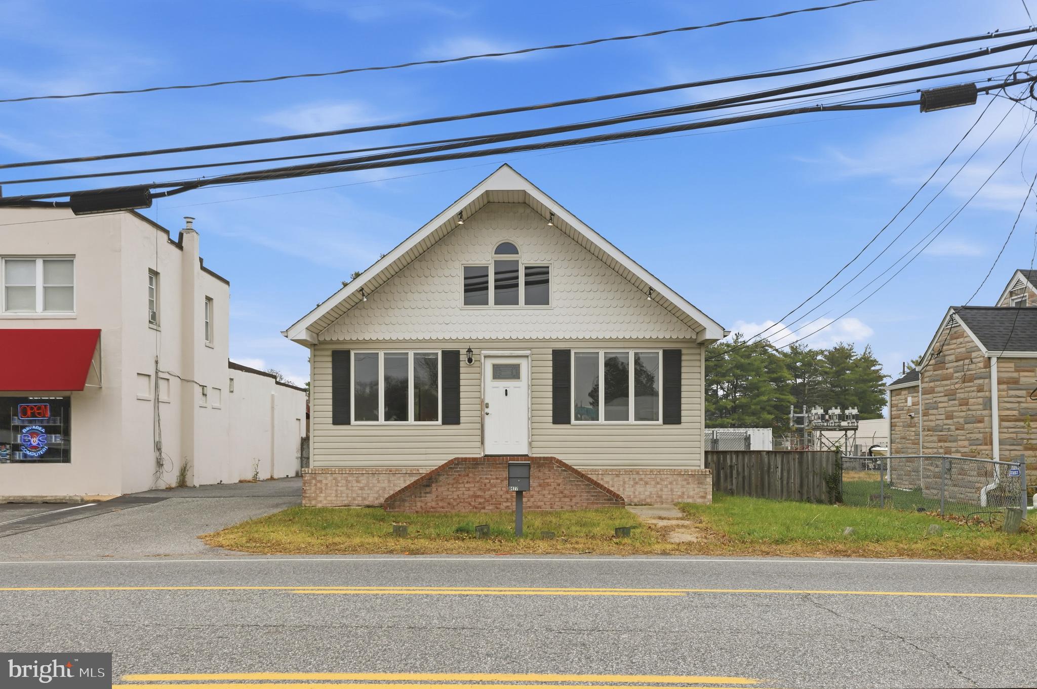 8477 FORT SMALLWOOD ROAD