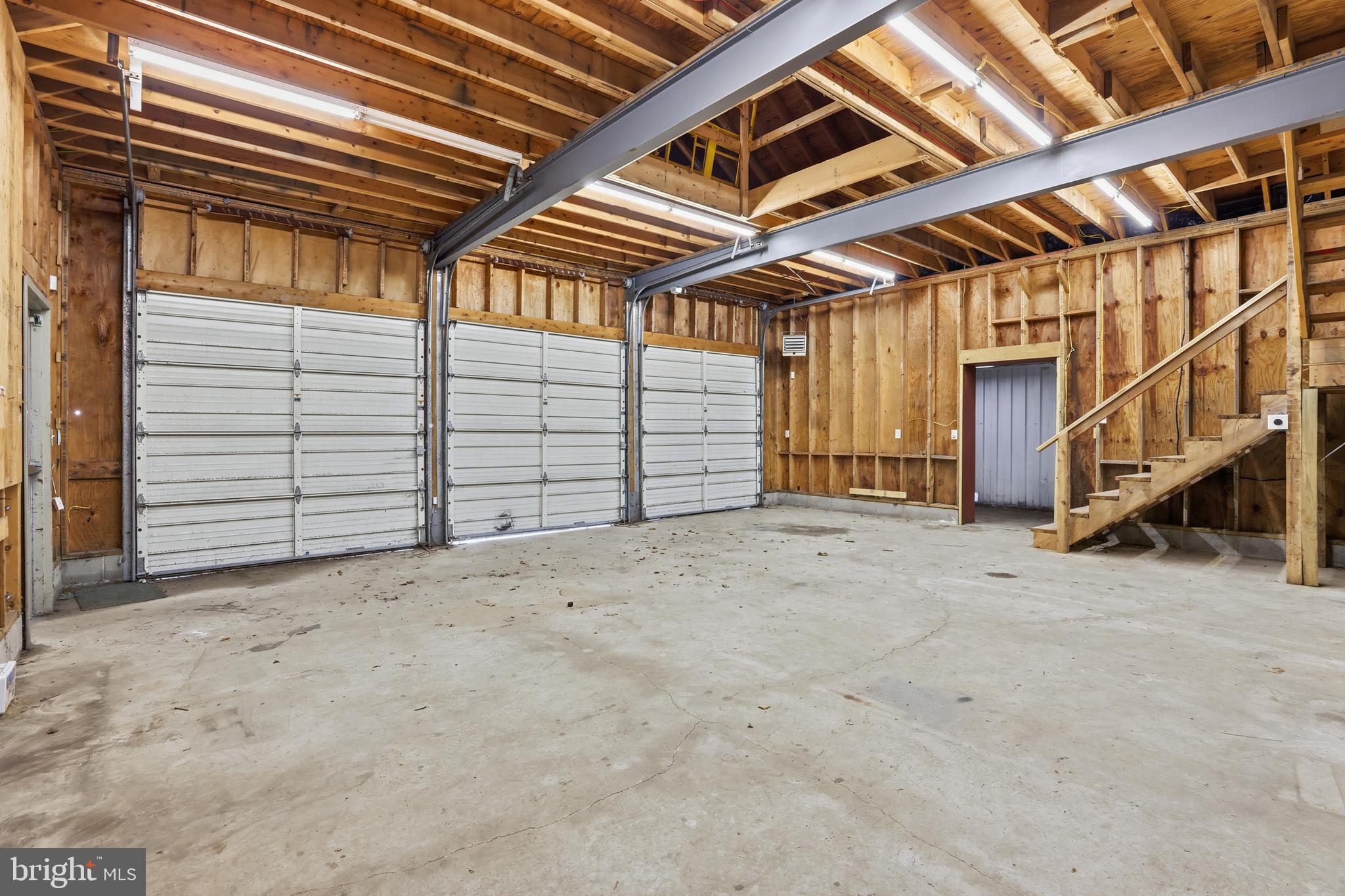 8477 FORT SMALLWOOD ROAD