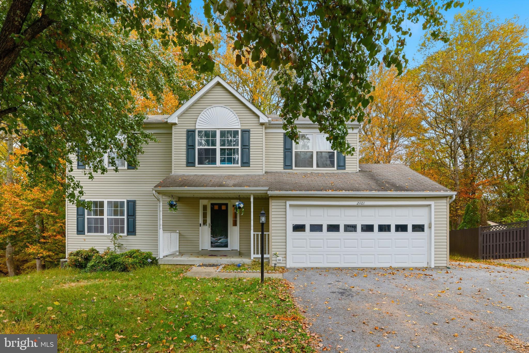 2401 VIDALIA COURT