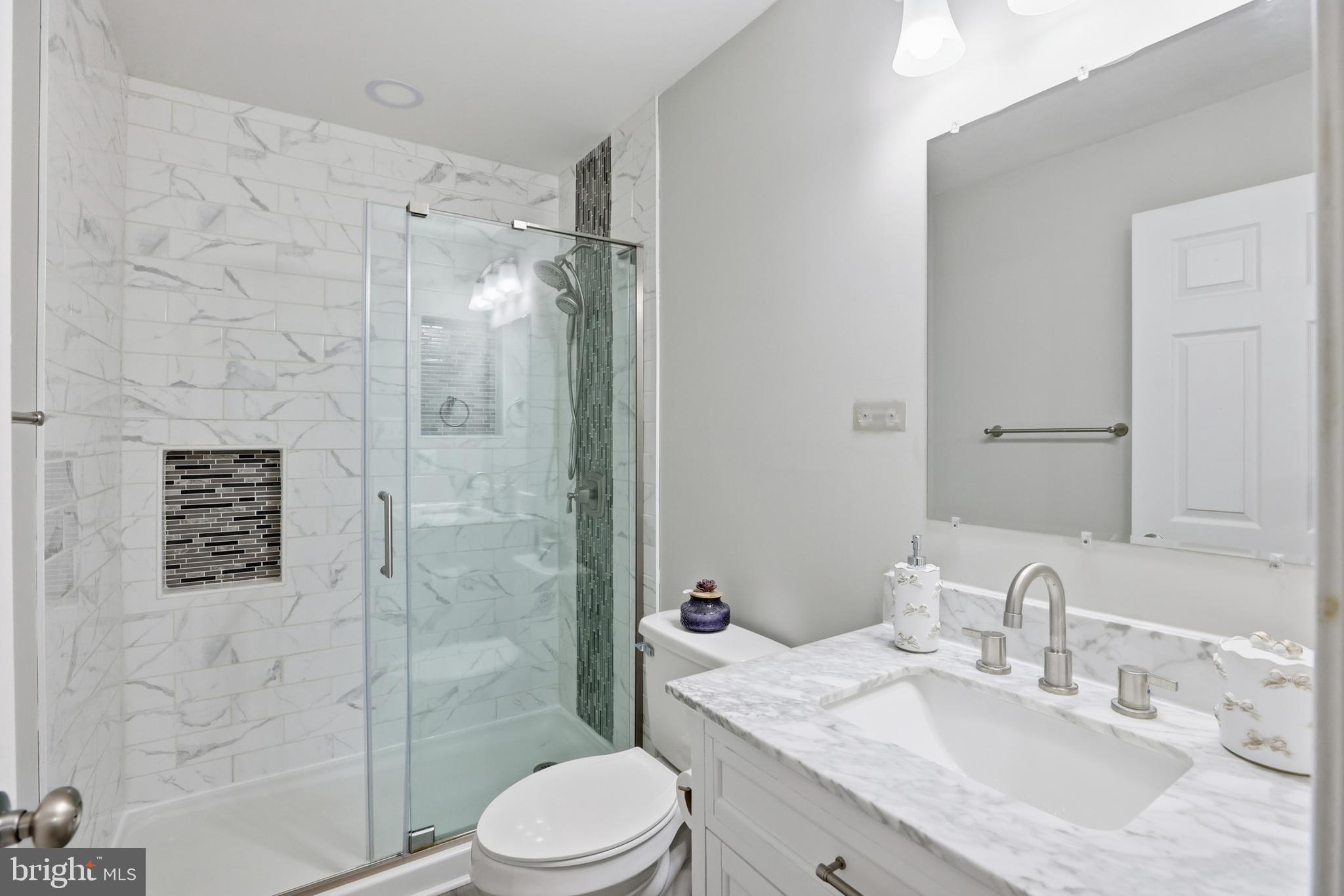 4085 STEPNEYS PLACE