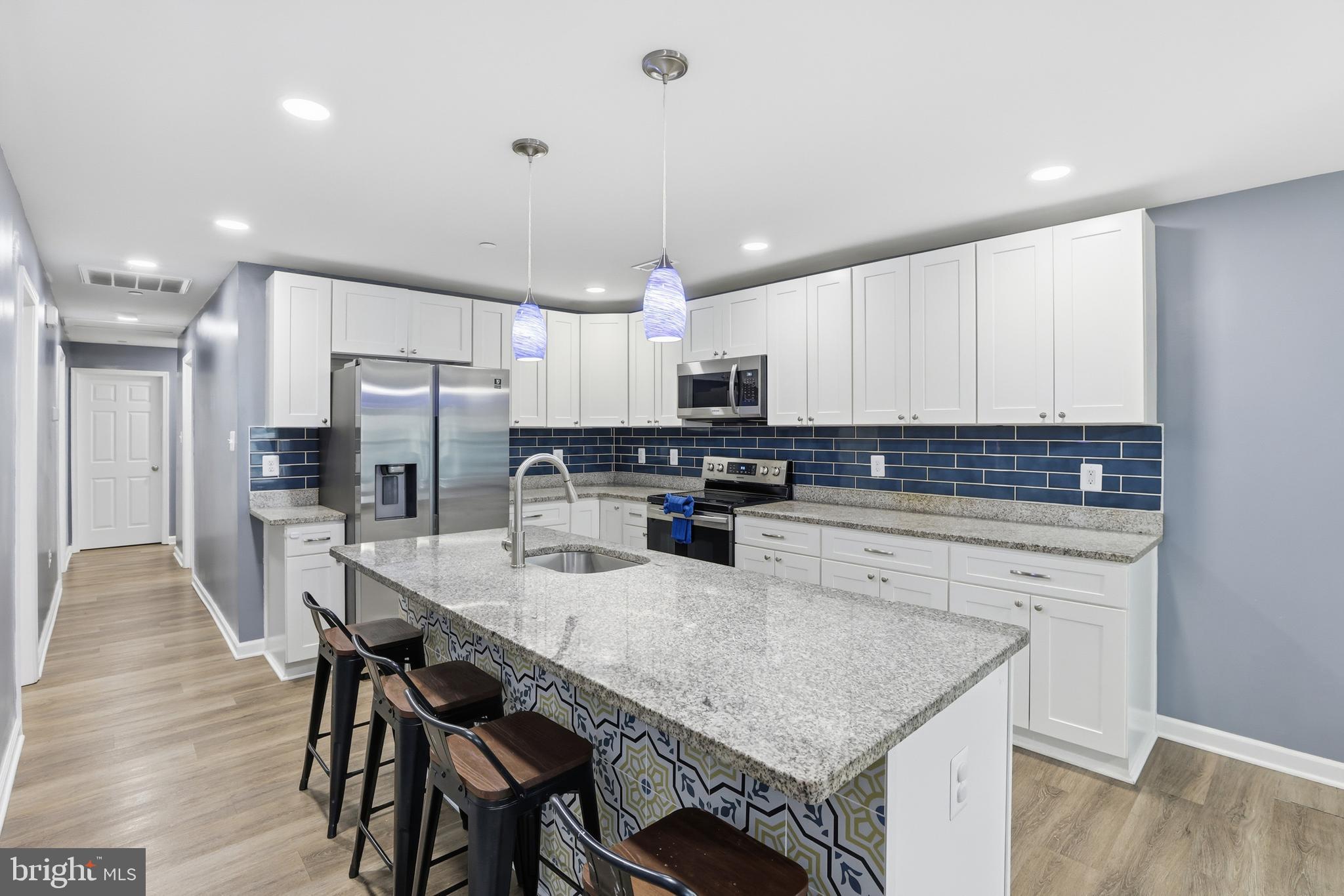 4085 STEPNEYS PLACE