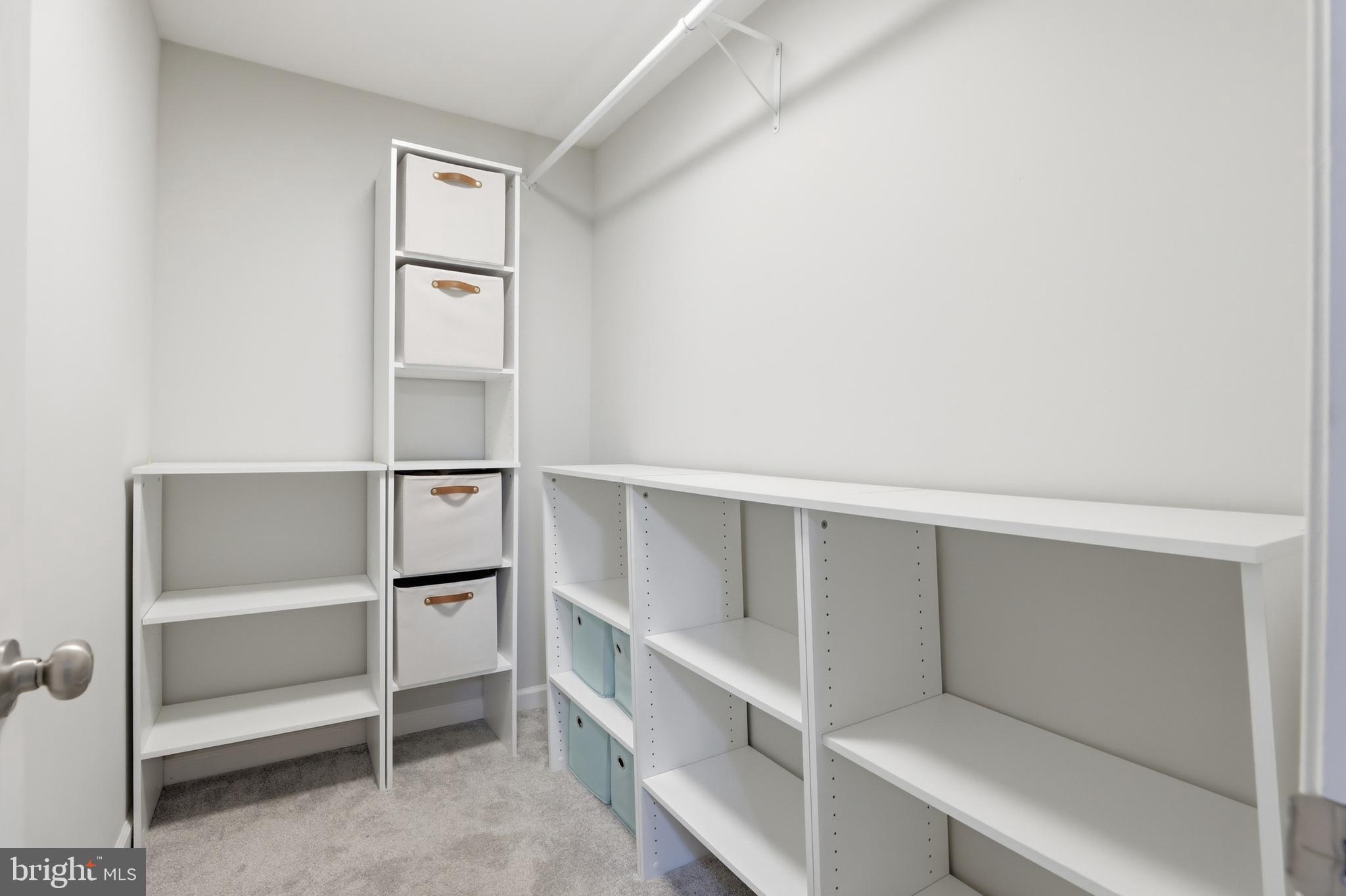 4085 STEPNEYS PLACE