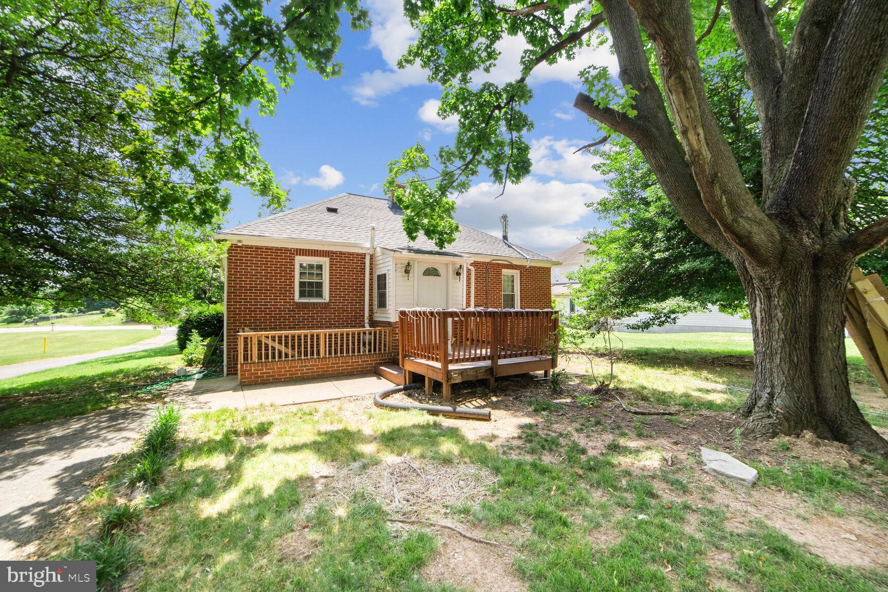 2522 W LIBERTY ROAD
