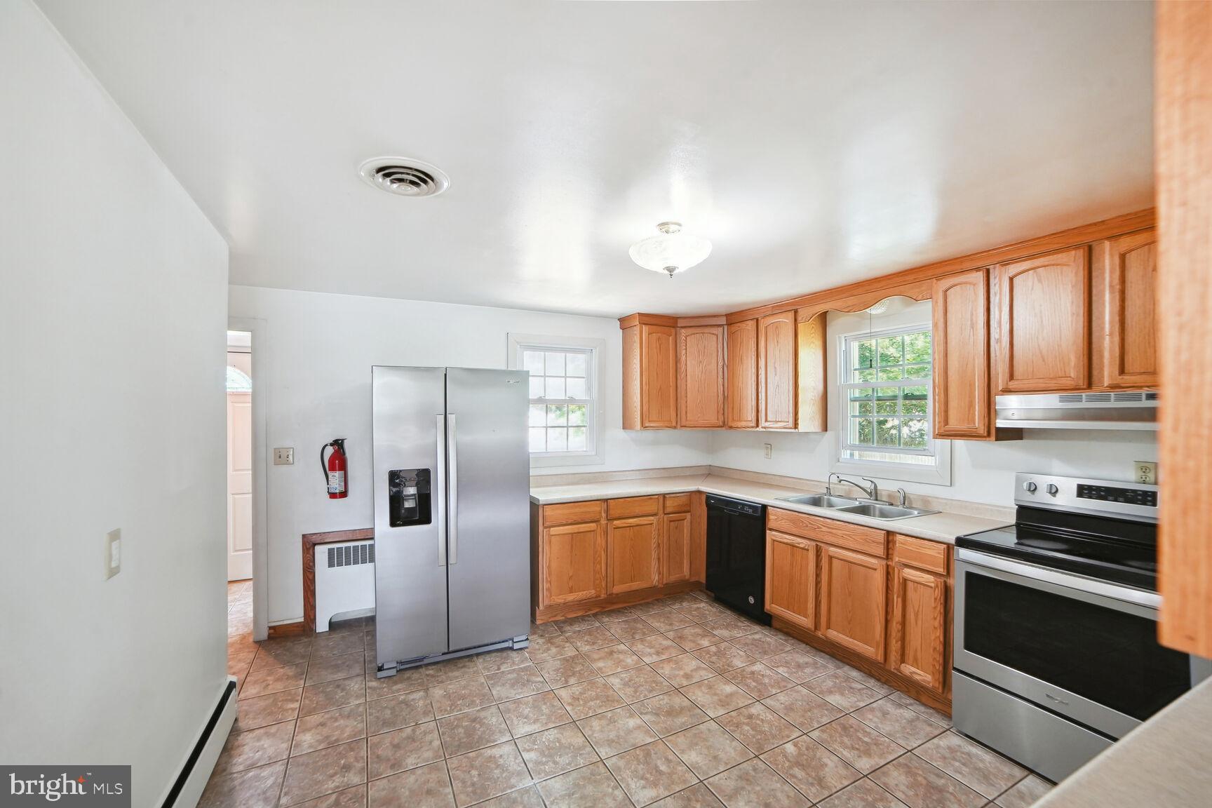 2522 W LIBERTY ROAD