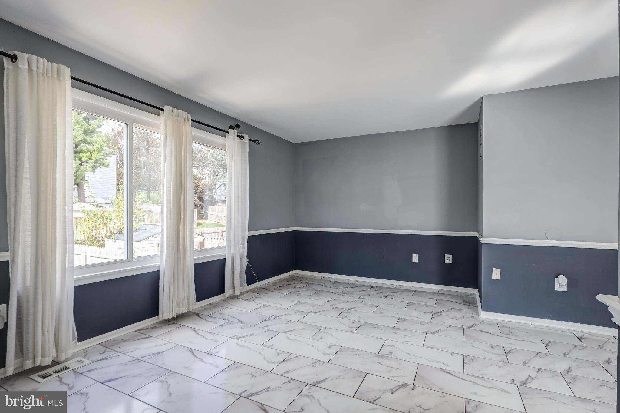 712 HORPEL DRIVE