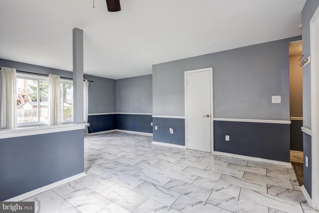 712 HORPEL DRIVE