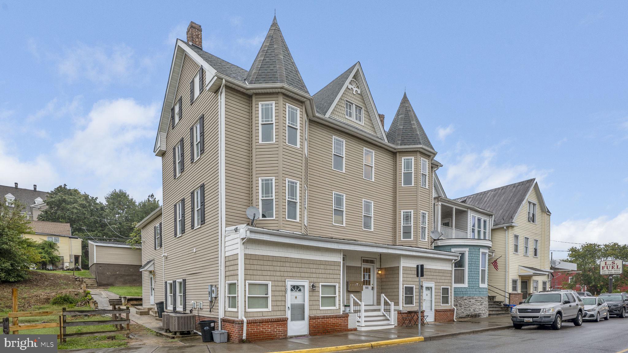 107 E POTOMAC STREET 111