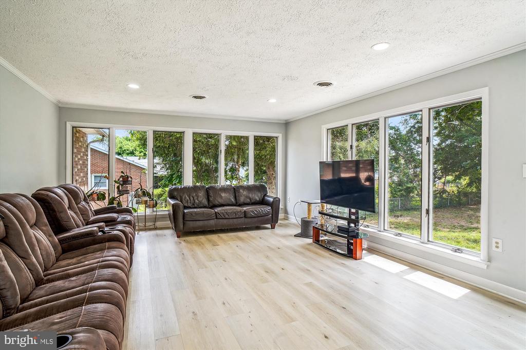 702 MIDWAY DRIVE