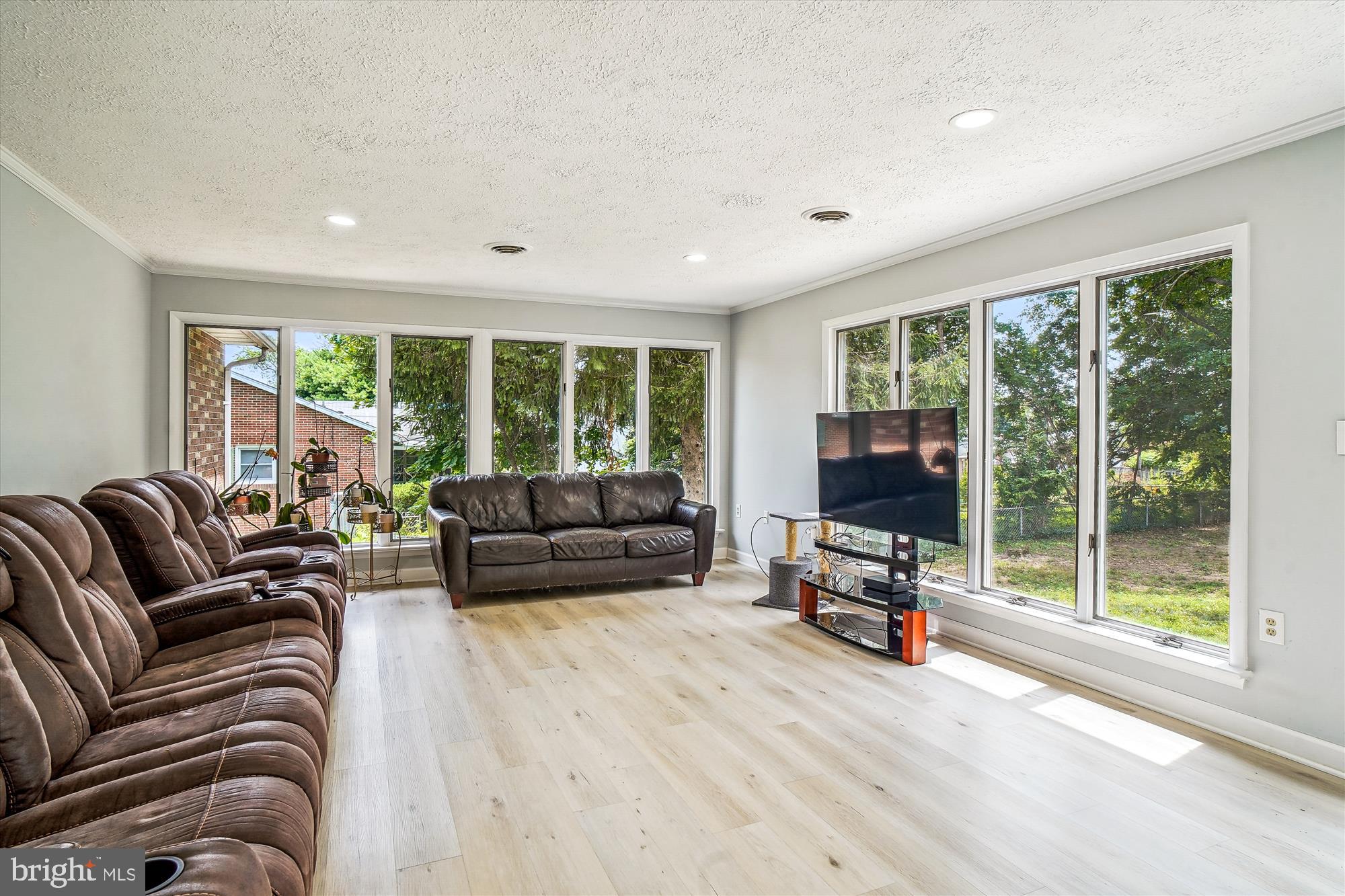 702 MIDWAY DRIVE