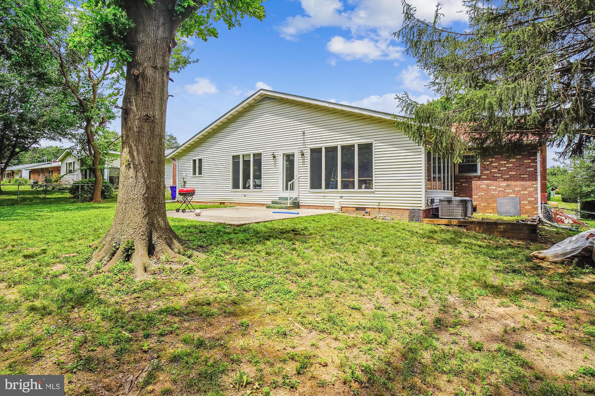 702 MIDWAY DRIVE