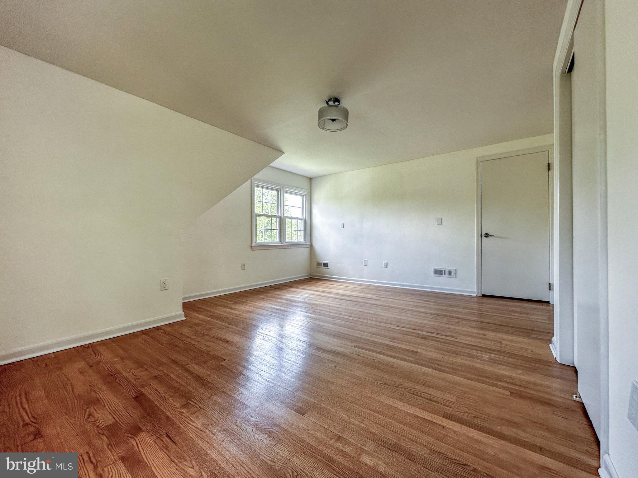 6783 SUNNYBROOK DRIVE