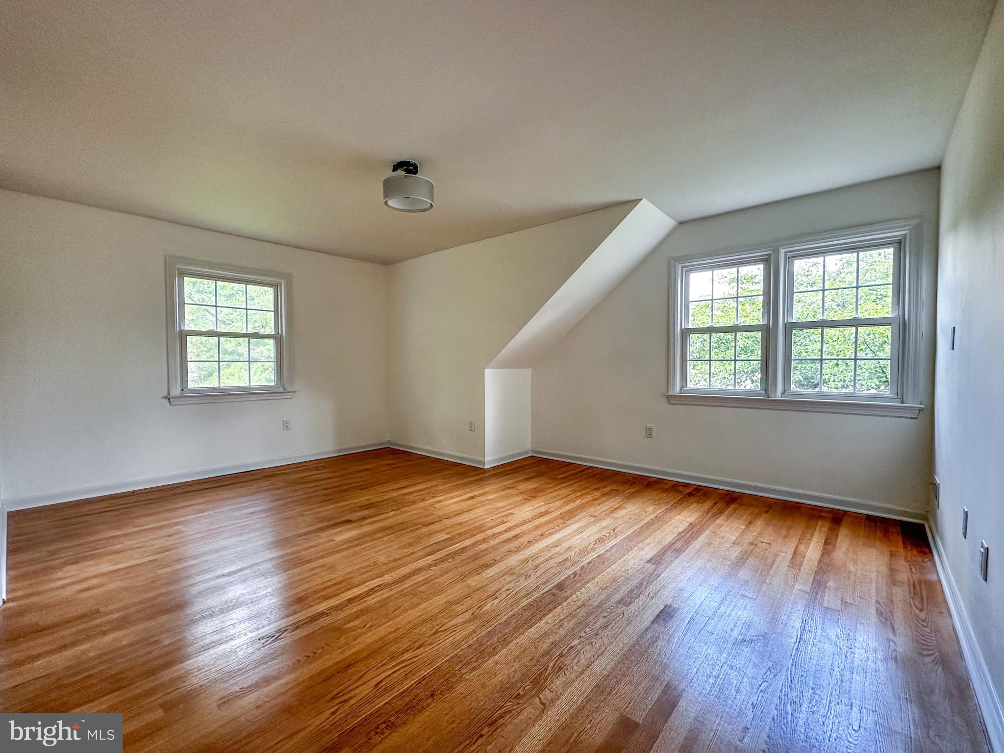 6783 SUNNYBROOK DRIVE