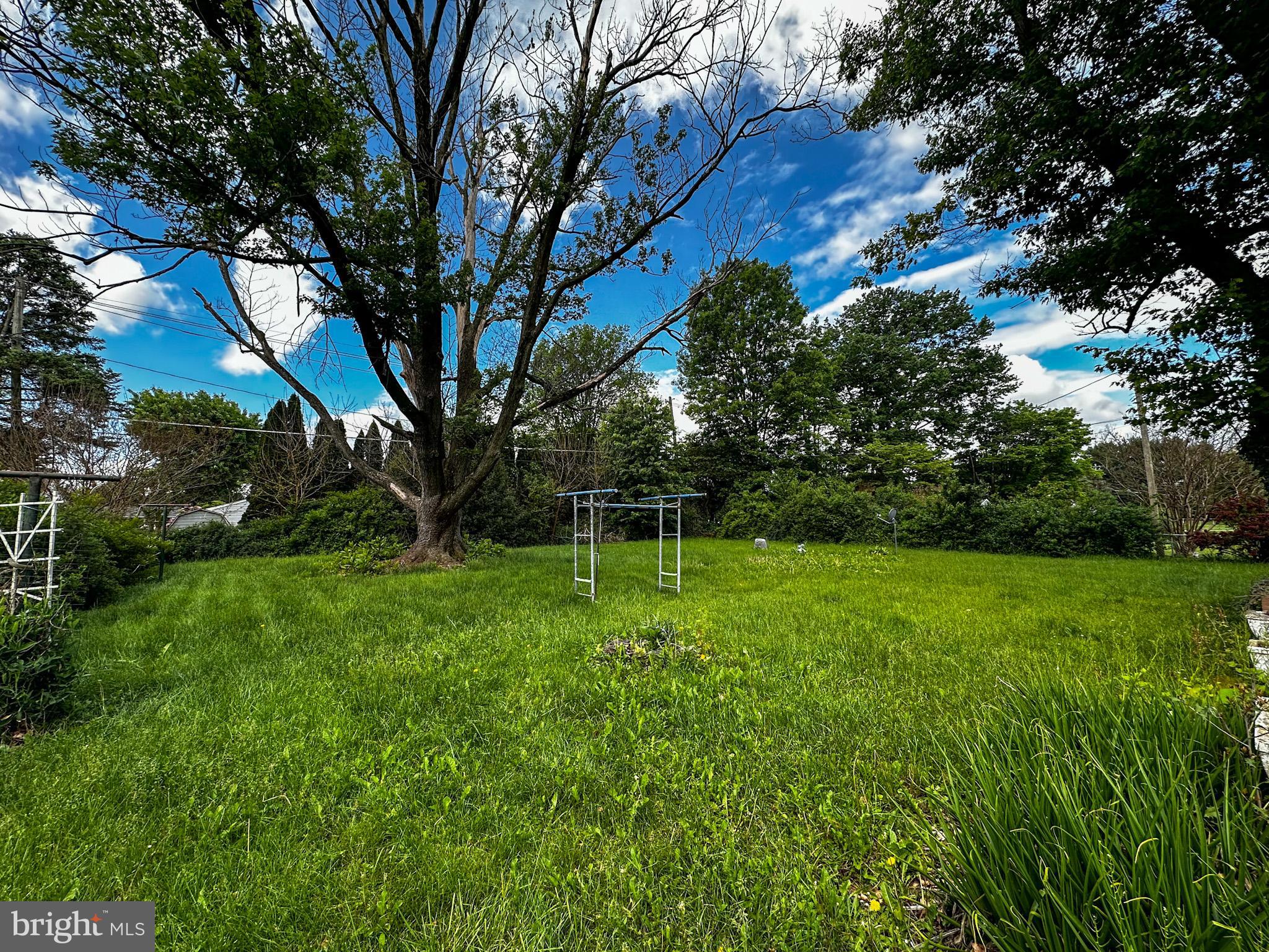 6783 SUNNYBROOK DRIVE