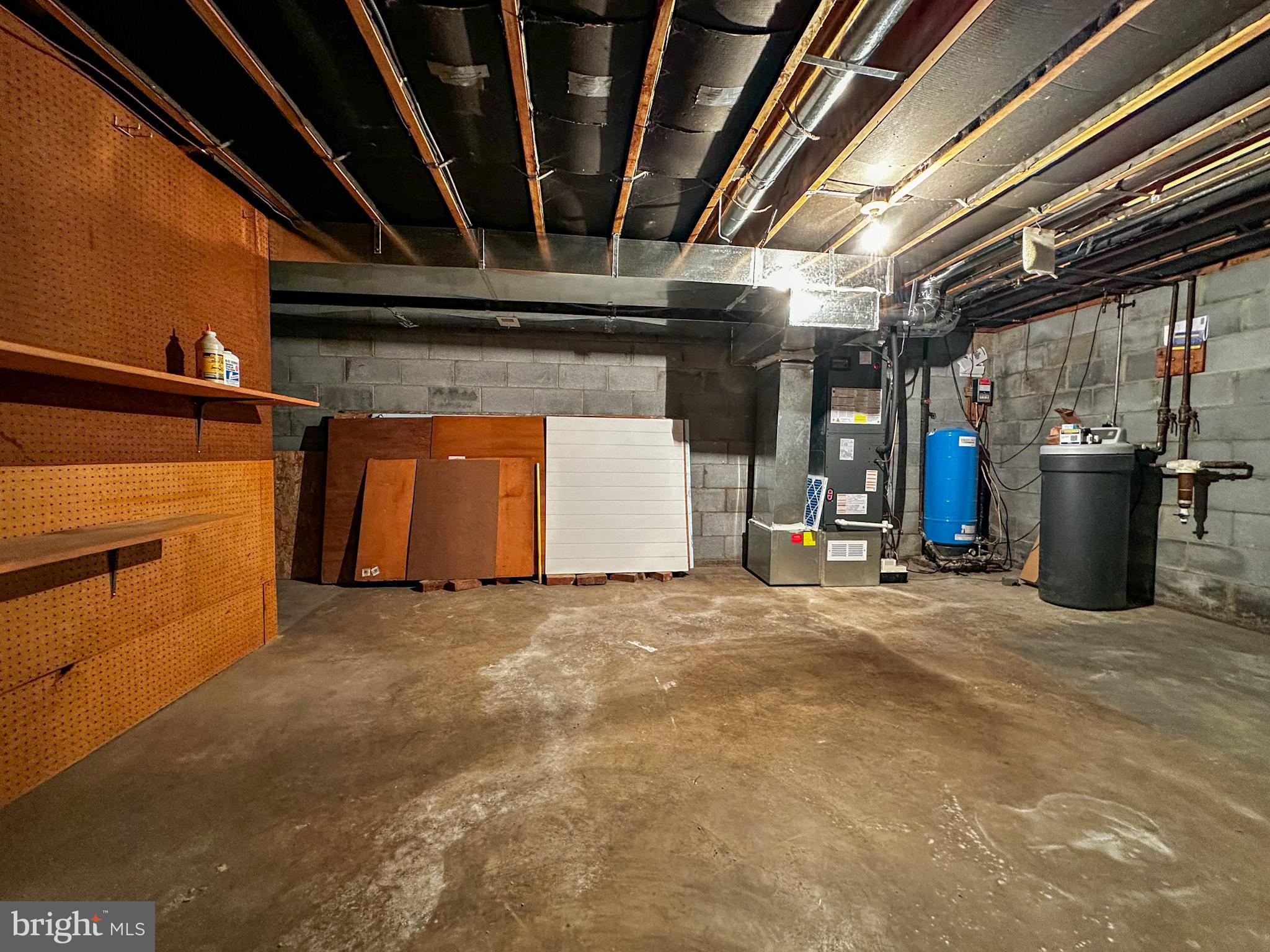 6783 SUNNYBROOK DRIVE