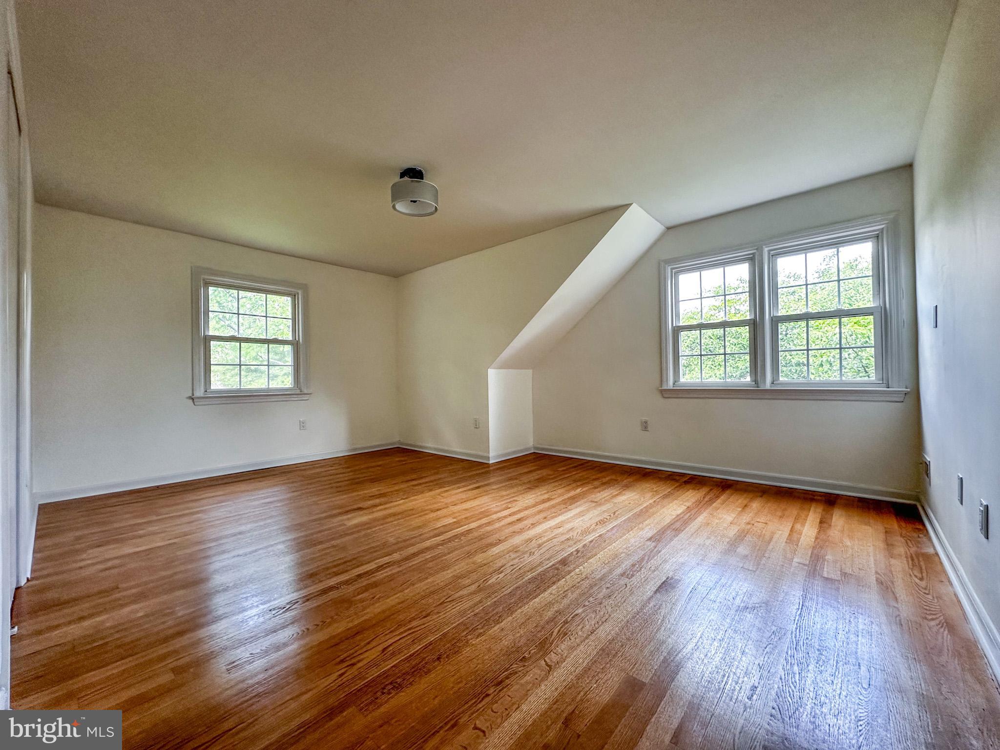 6783 SUNNYBROOK DRIVE