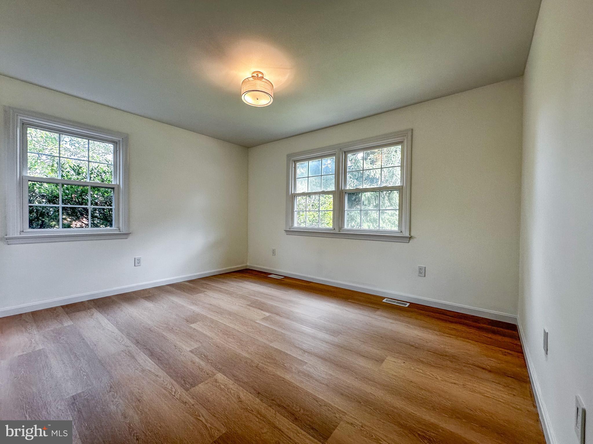 6783 SUNNYBROOK DRIVE