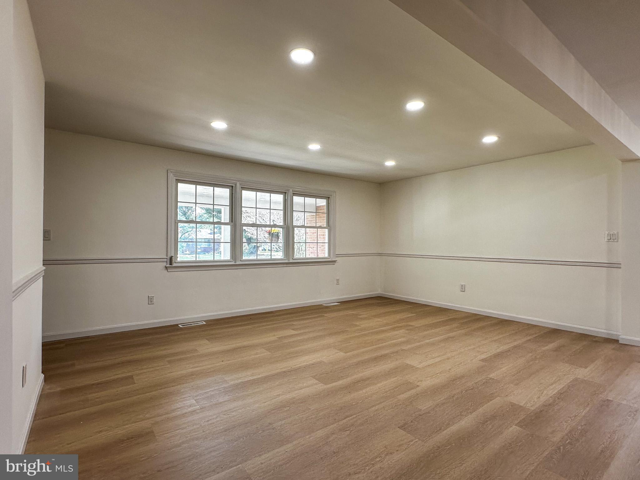 6783 SUNNYBROOK DRIVE