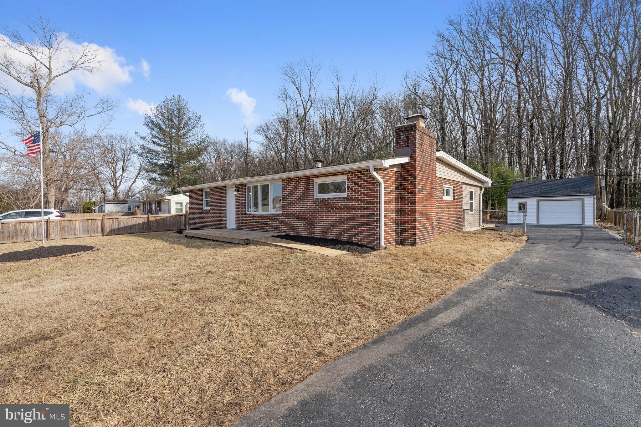 3901 WALTERS ROAD