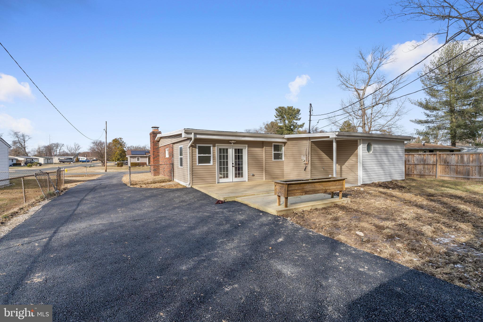 3901 WALTERS ROAD