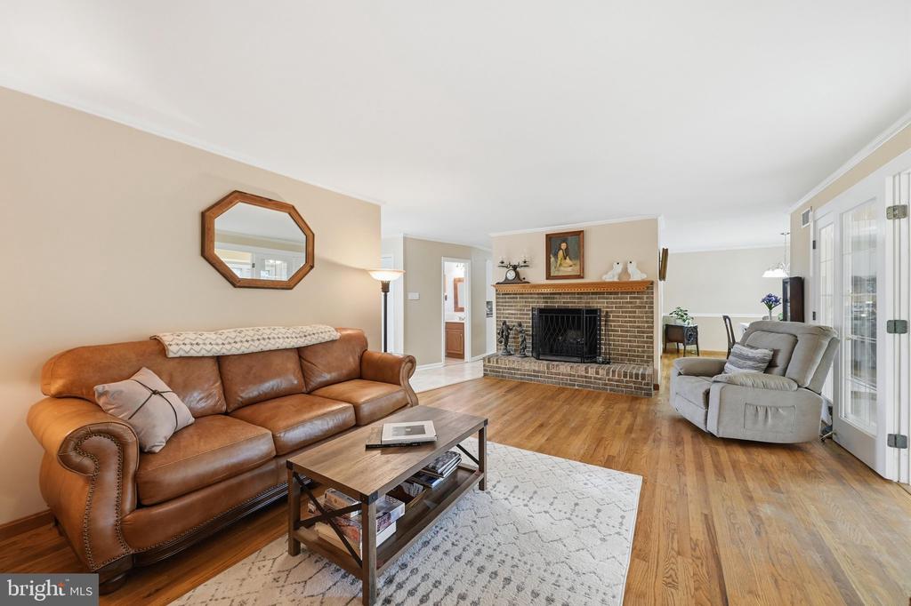 1645 OLD ANNAPOLIS ROAD