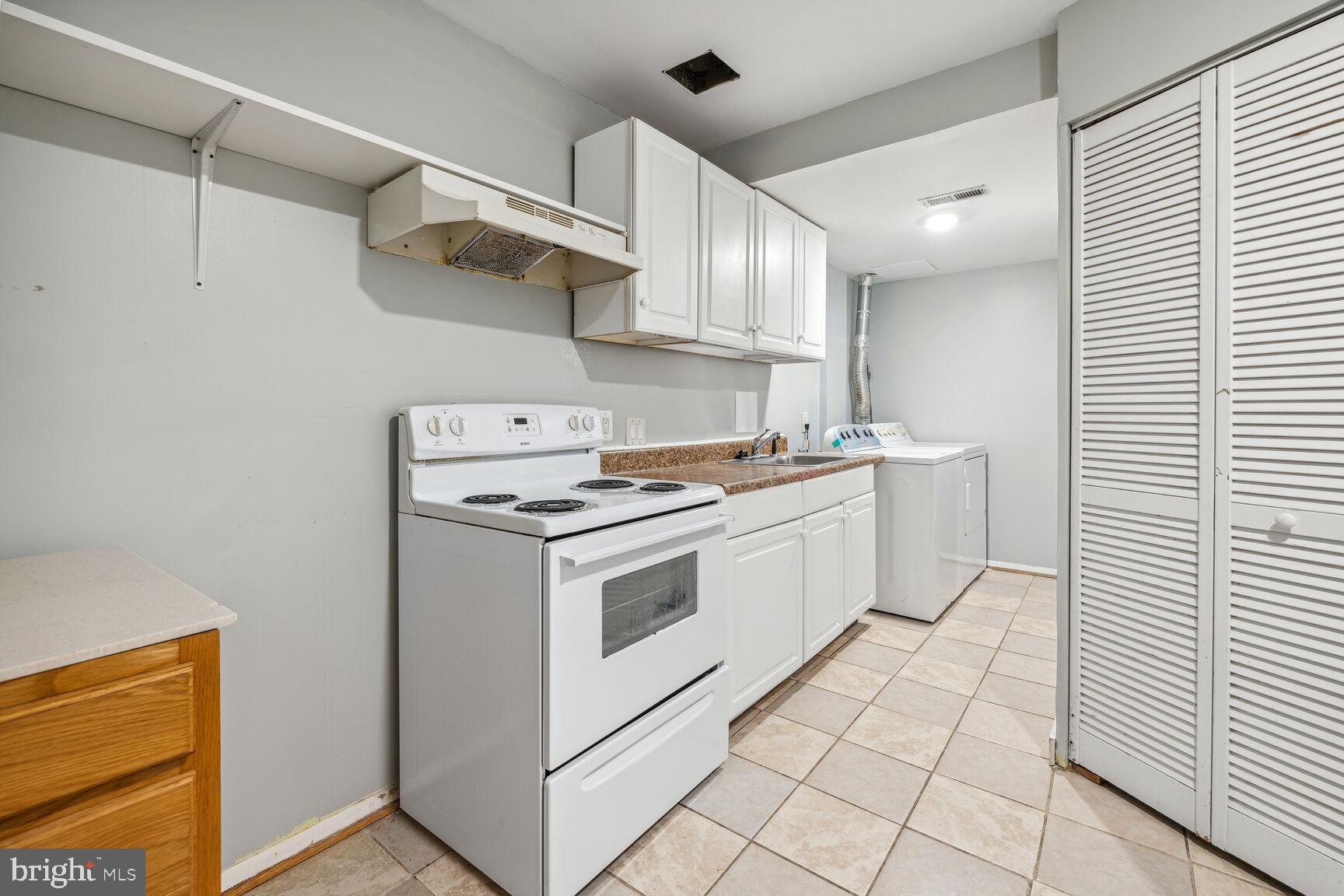 470 W DEER PARK ROAD 15H