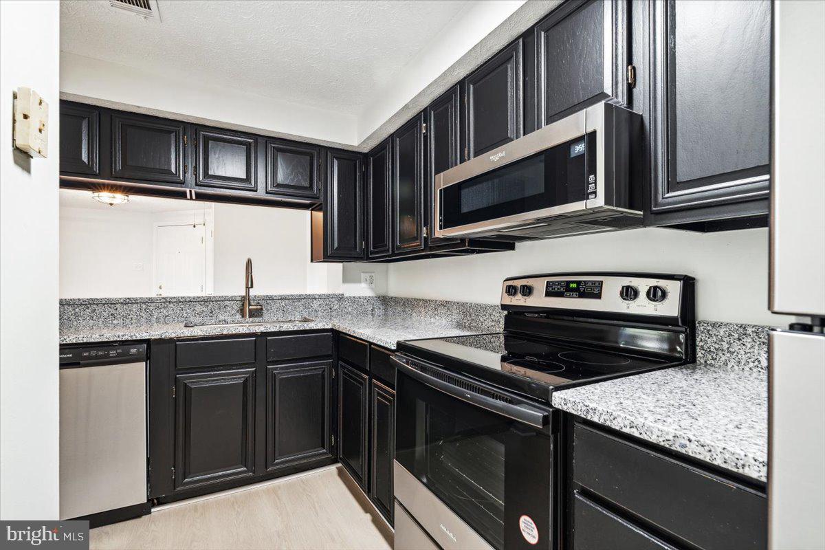 26004 BRIGADIER PLACE H