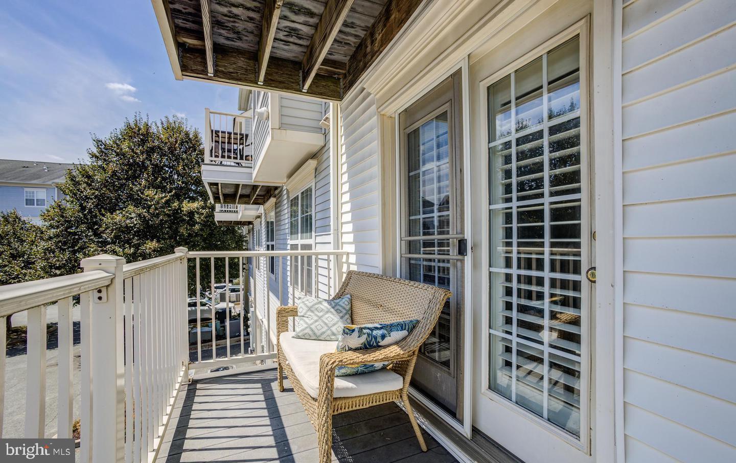 916 ORCHARD RIDGE DRIVE 100