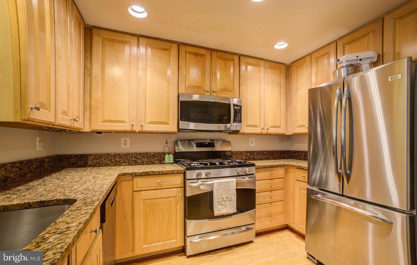 916 ORCHARD RIDGE DRIVE 100