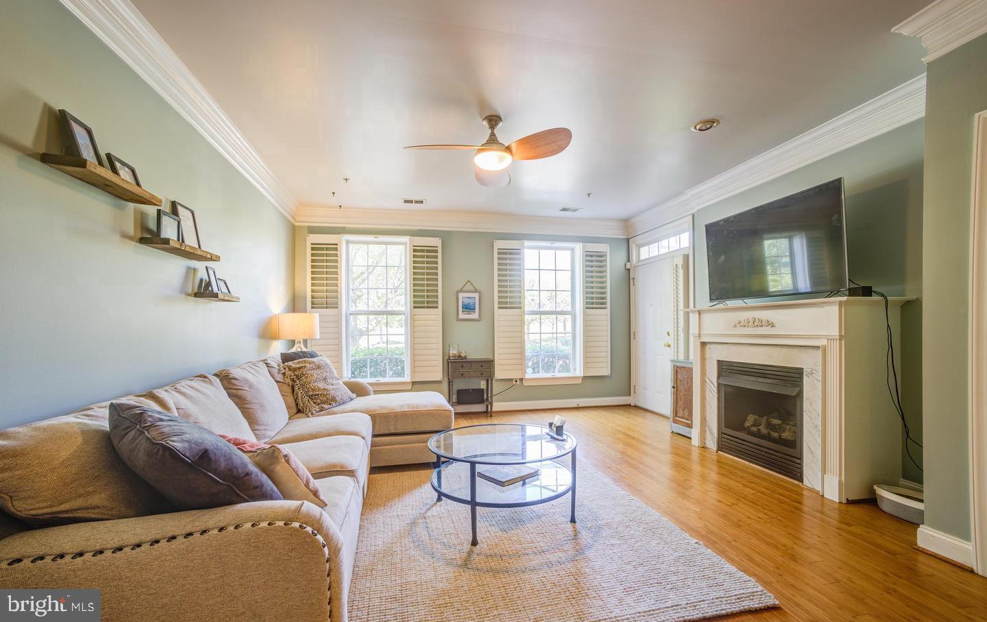 916 ORCHARD RIDGE DRIVE 100