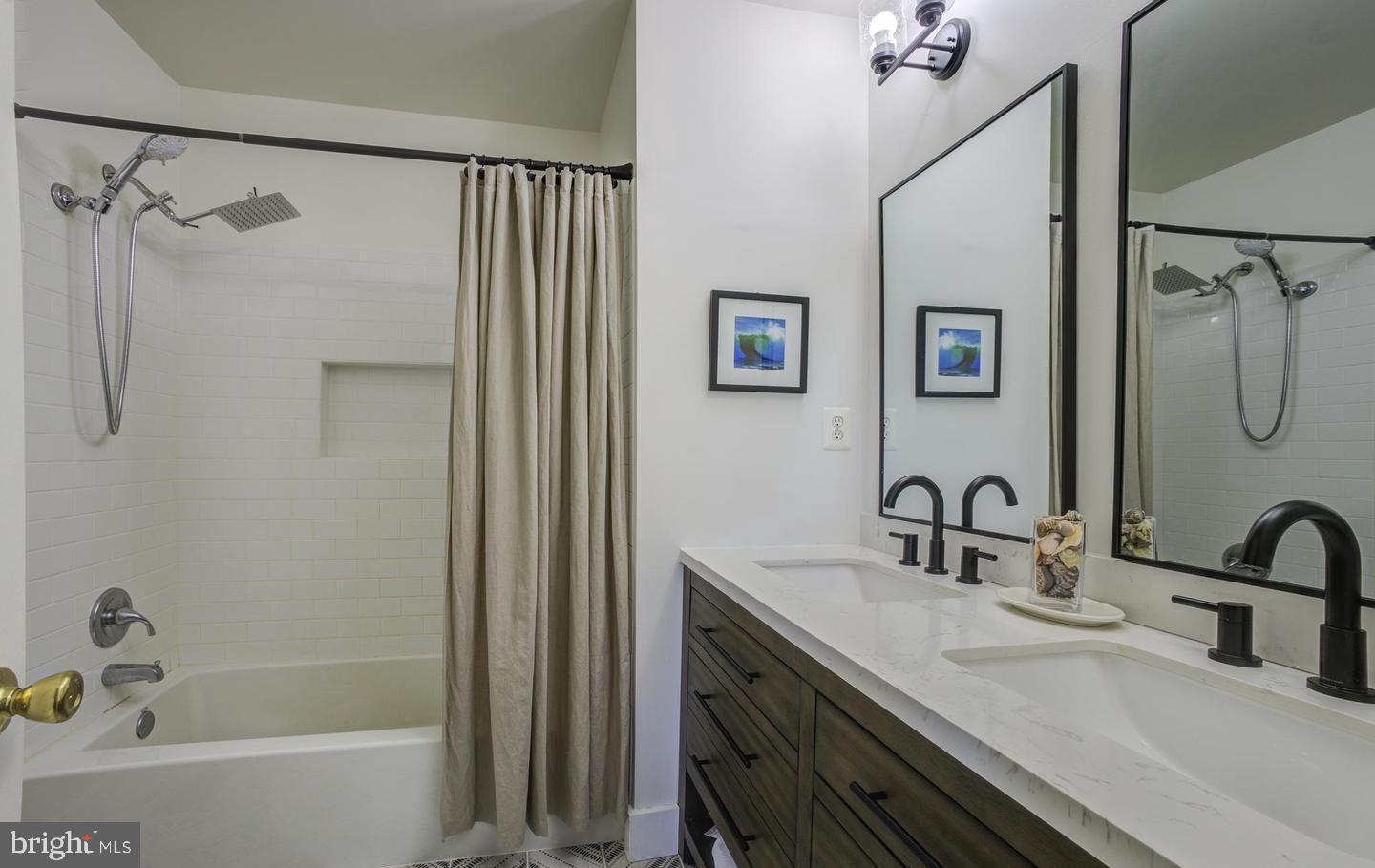 916 ORCHARD RIDGE DRIVE 100