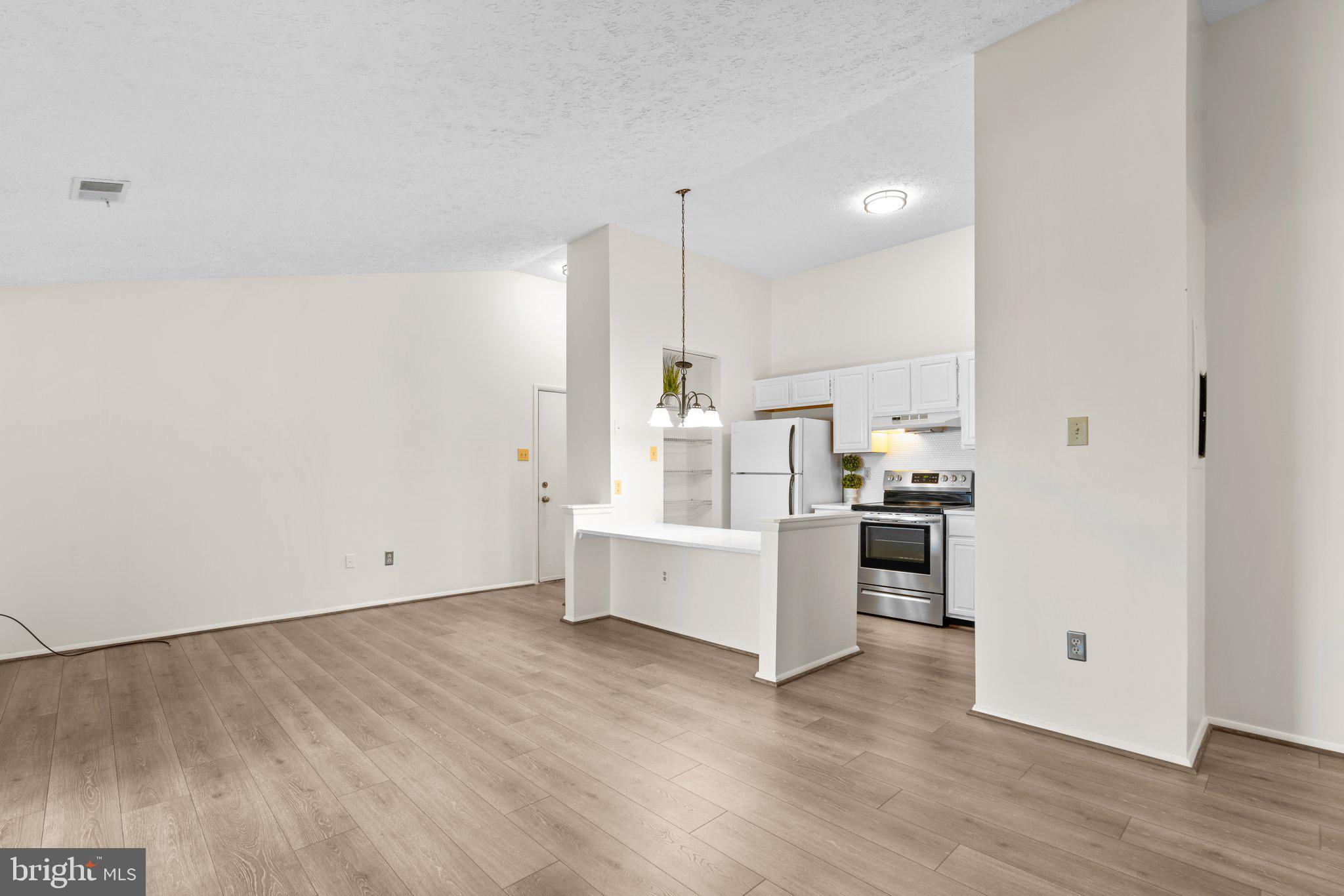 12217 PEACH CREST DRIVE 905-M