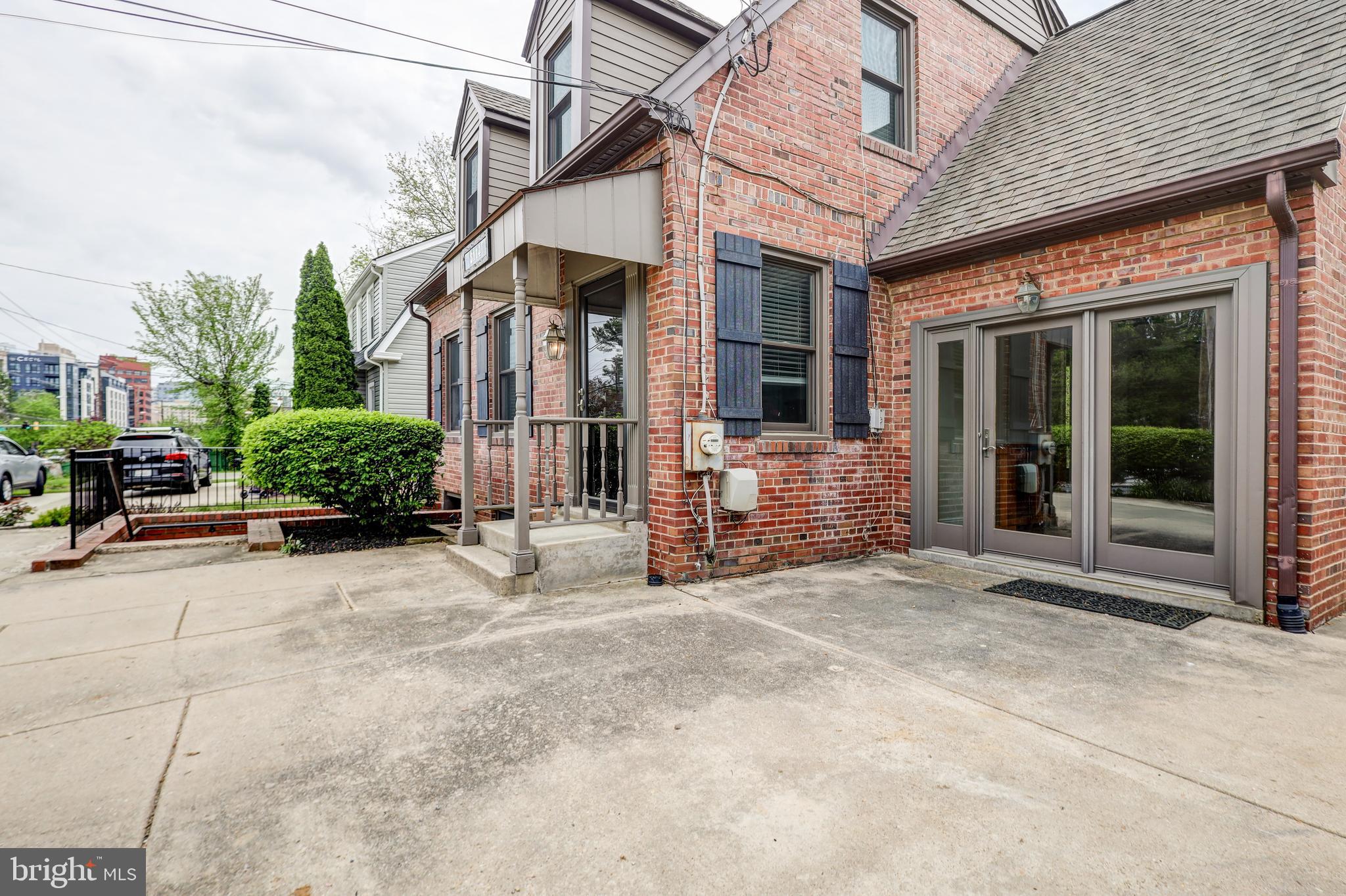 8114 OLD GEORGETOWN ROAD