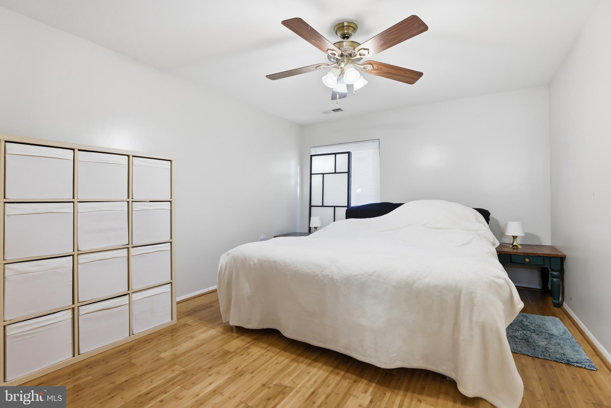 427 CHRISTOPHER AVENUE T-2