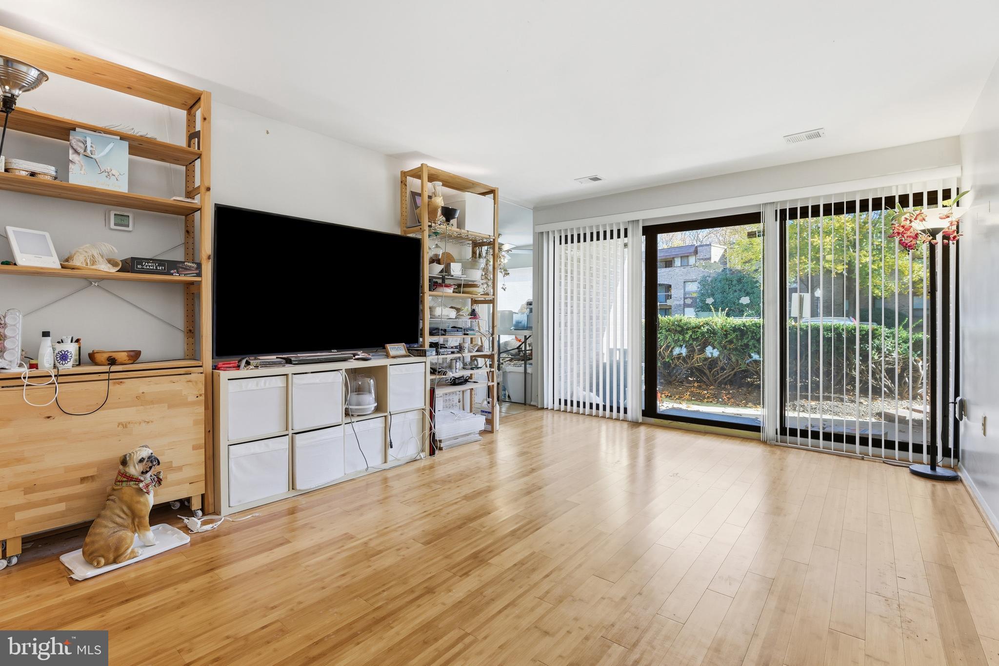 427 CHRISTOPHER AVENUE T-2
