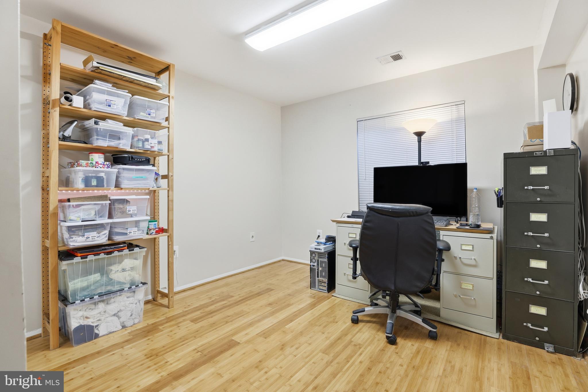 427 CHRISTOPHER AVENUE T-2