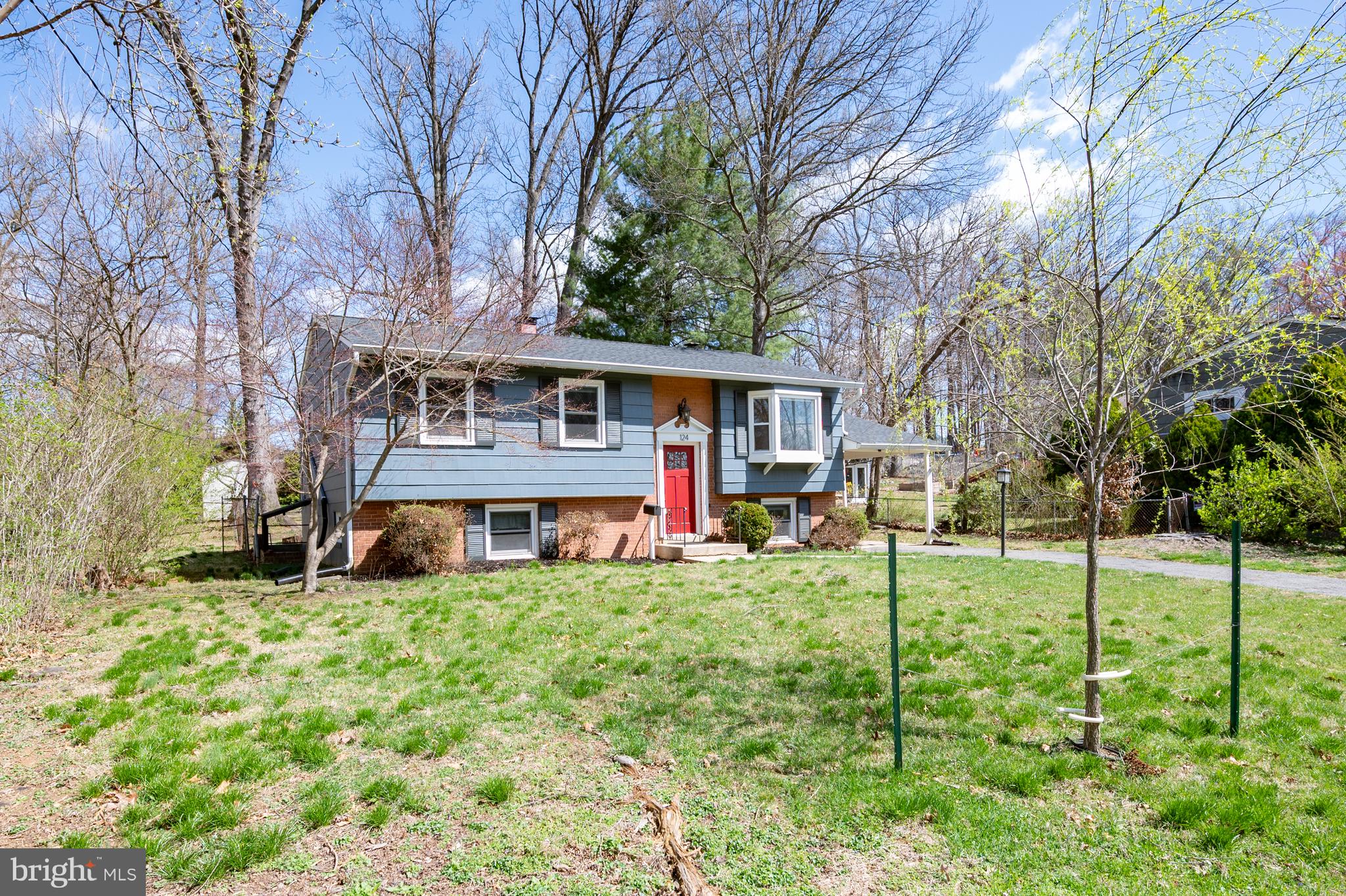 124 WOODLAND ROAD